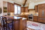 Gourmet Kitchen with TV, Gas Cooktop, 2 Ovens, Counter Seating for 2